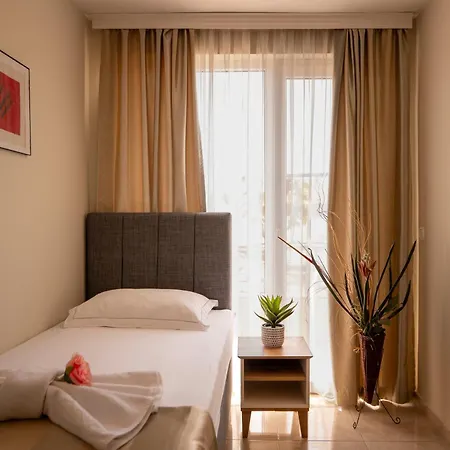 Vendégház Rodos House