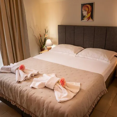 Rodos House Vendégház Pomorie