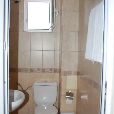 Къща за гости Rodos House 3*