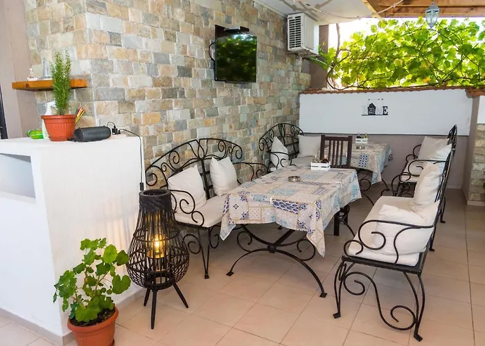 Rodos House Gæstehus 3*